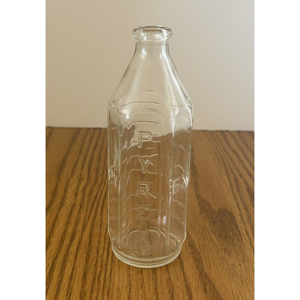 Pyrex 8 oz Clear Glass Baby Nursing Bottle, Raised Pyrex Letters Vintage